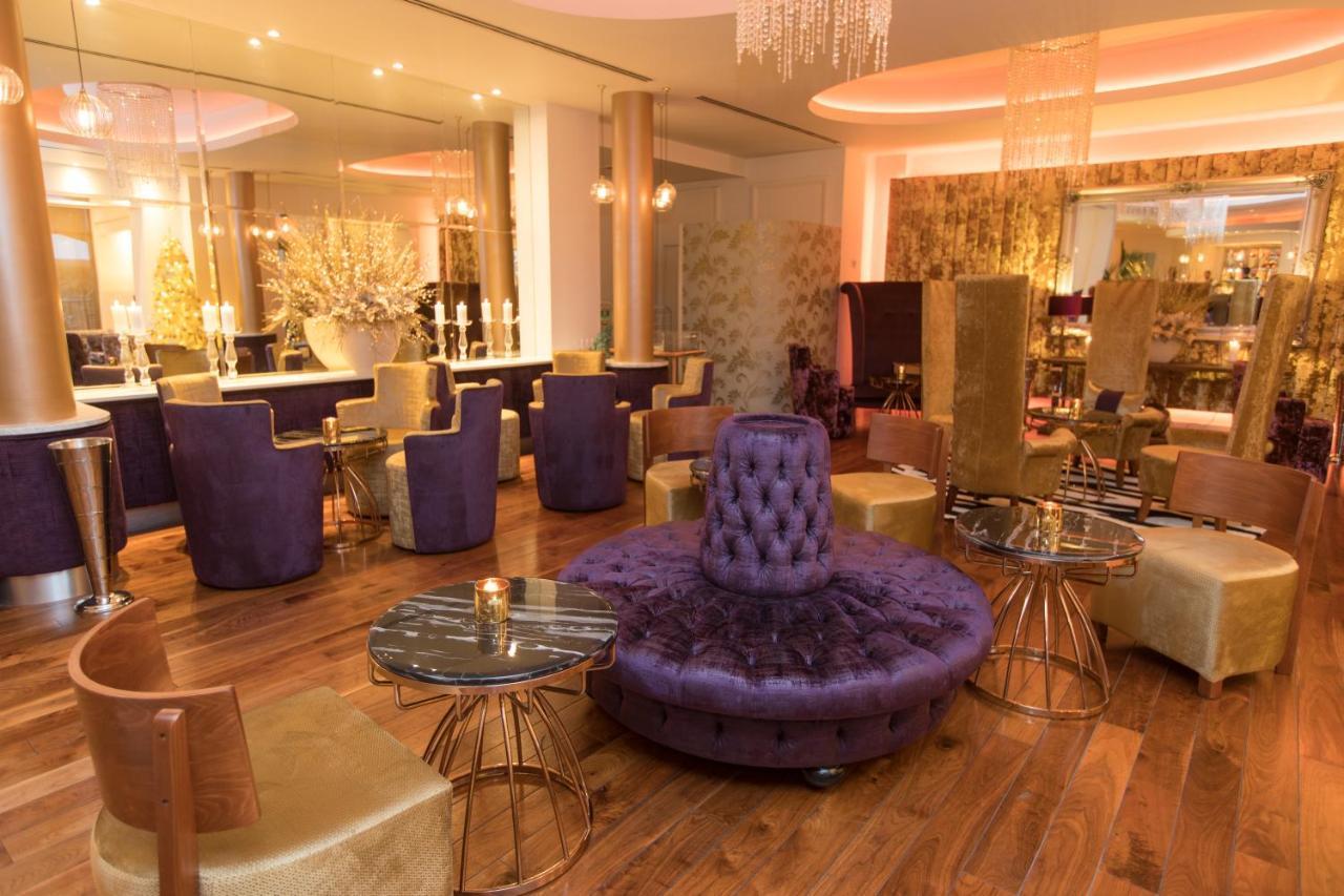 The Celtic Manor Resort Newport  Dış mekan fotoğraf The interior of the restaurant
