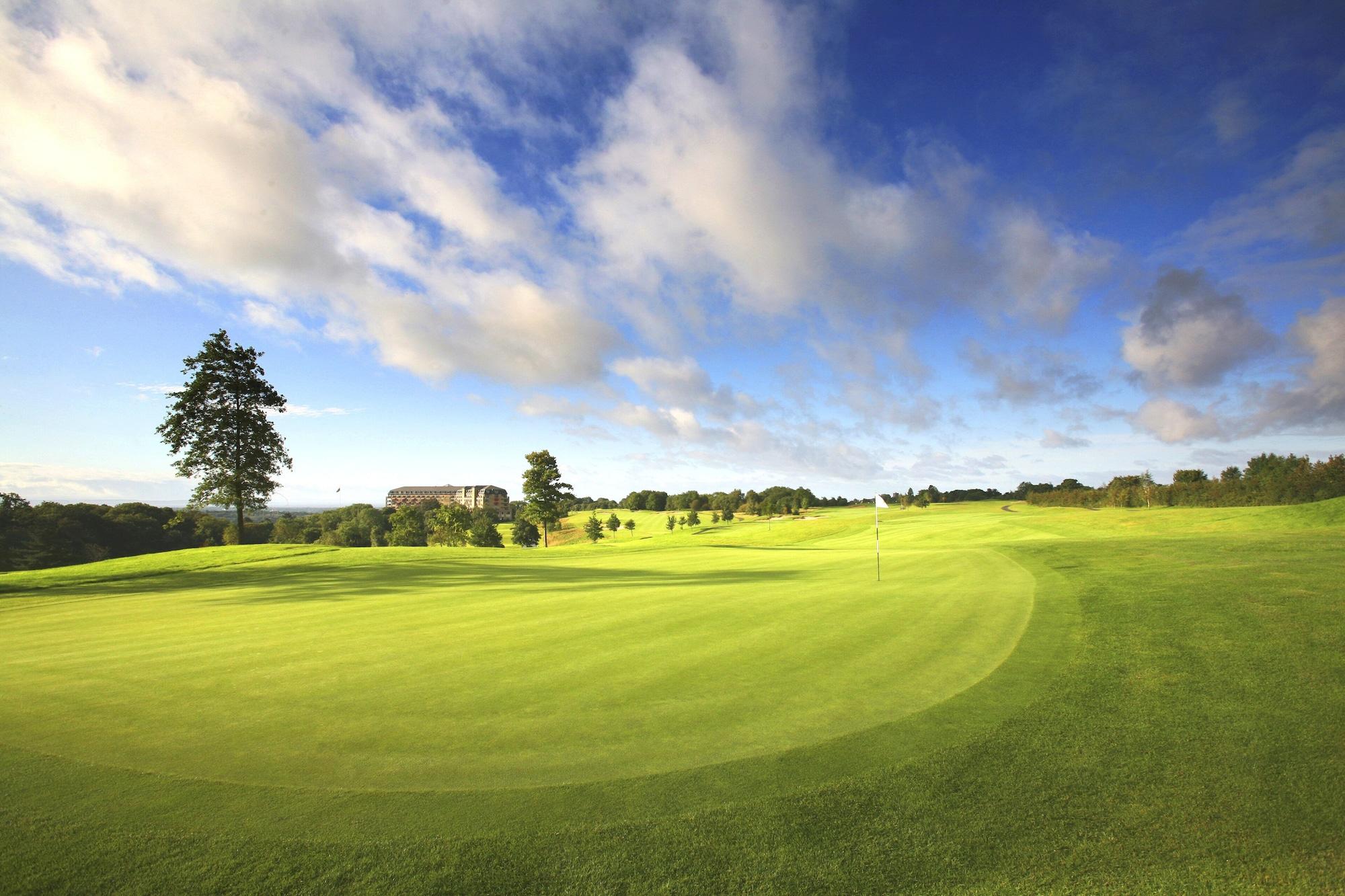 The Celtic Manor Resort Newport  Dış mekan fotoğraf The 18th fairway