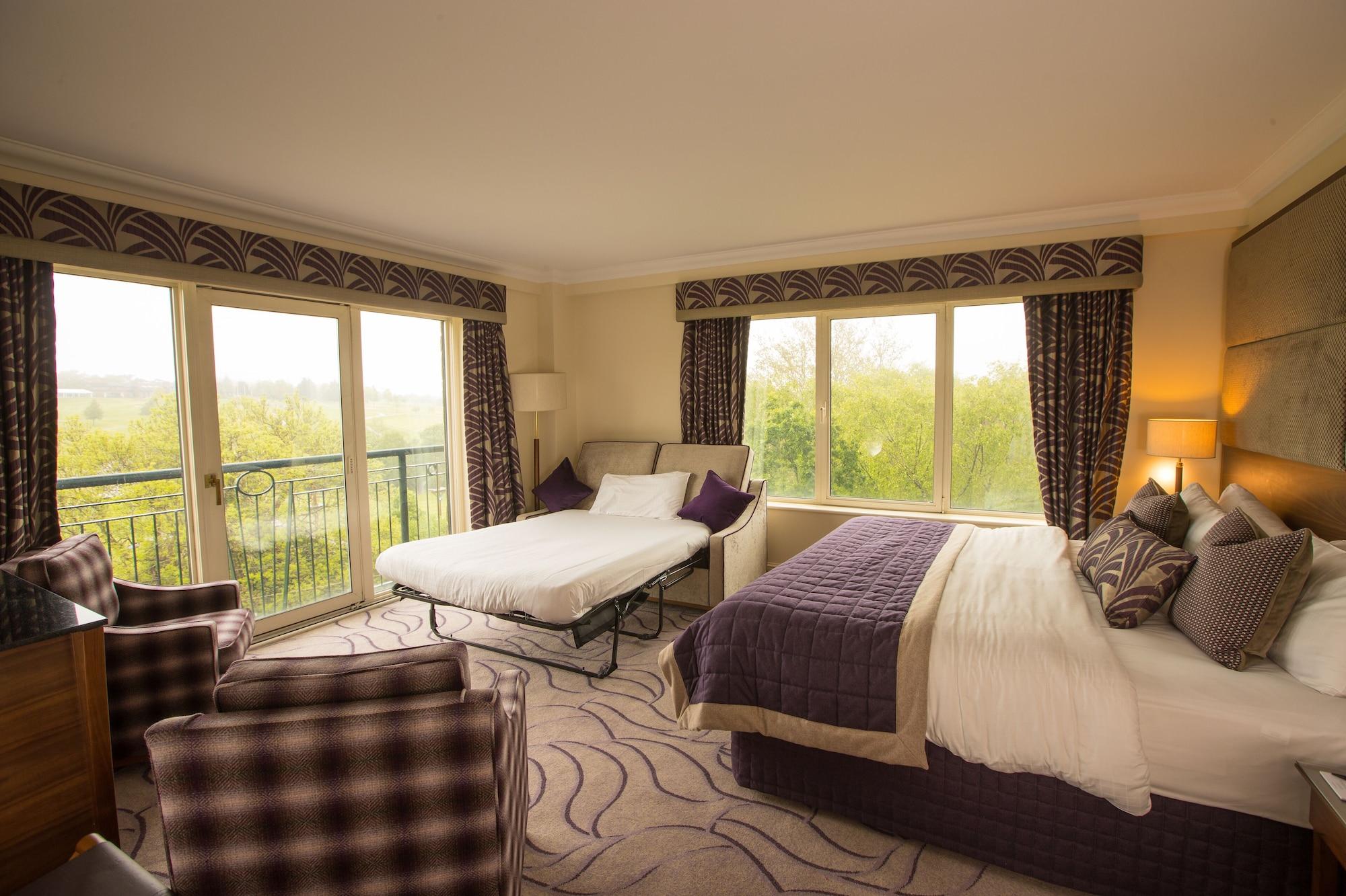 The Celtic Manor Resort Newport  Dış mekan fotoğraf A suite at the hotel