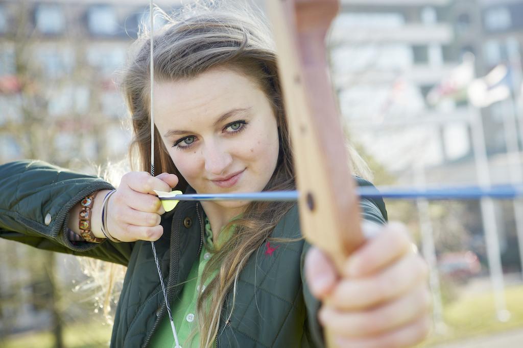 The Celtic Manor Resort Newport  Dış mekan fotoğraf A woman with a bow and arrow
