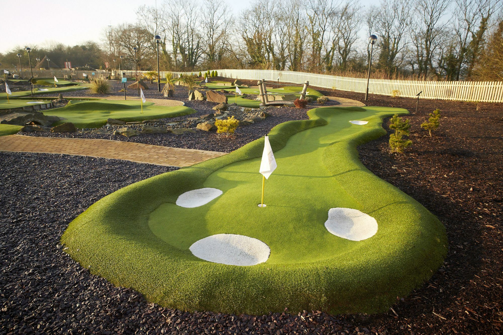 The Celtic Manor Resort Newport  Dış mekan fotoğraf A putting green at a golf course