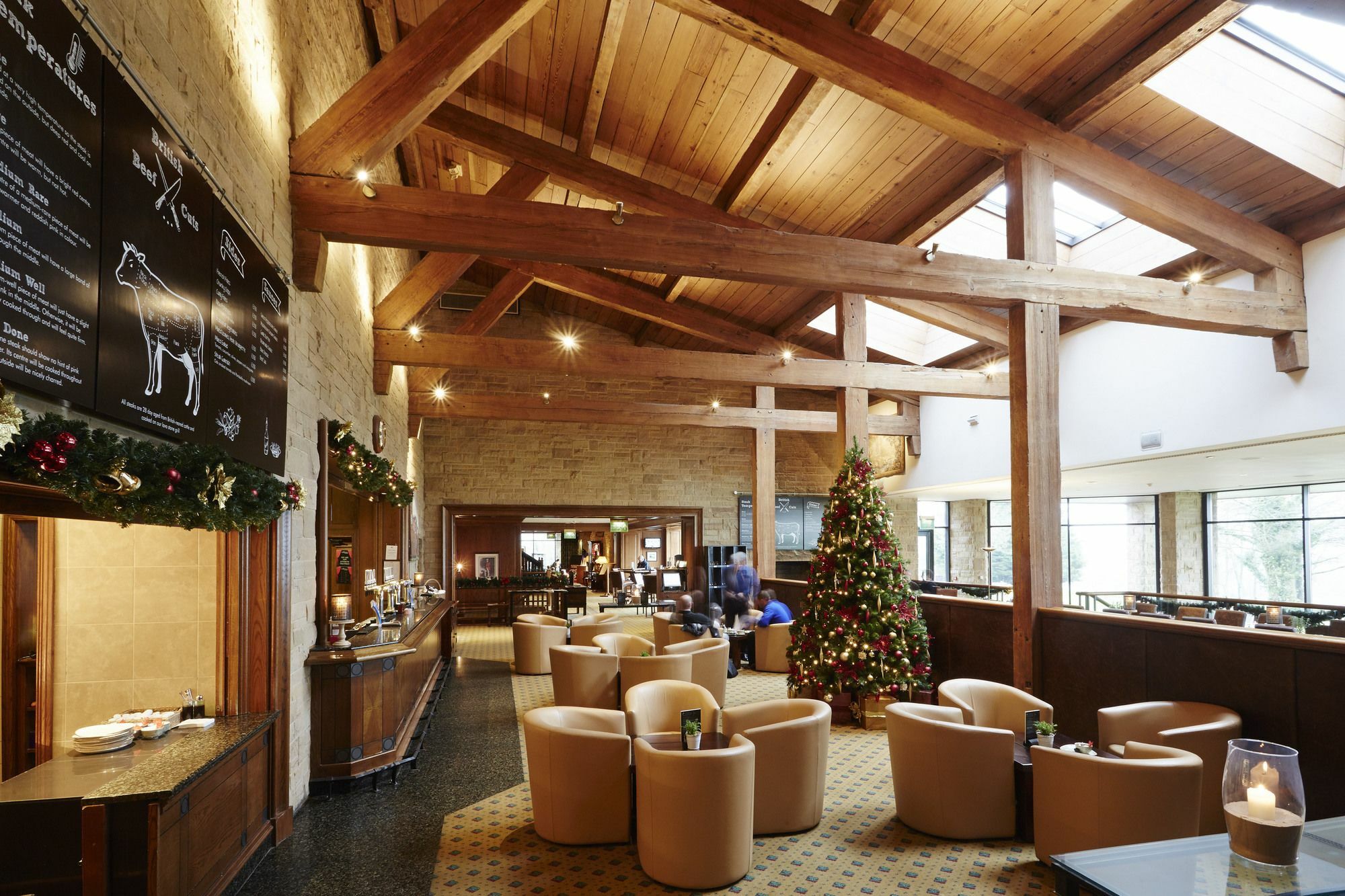 The Celtic Manor Resort Newport  Dış mekan fotoğraf The interior of the lounge